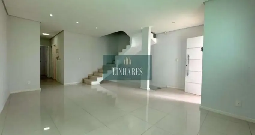 Casa com 3 quartos à venda na Rua Antônio Basil Schroeder, Barreiros, São José