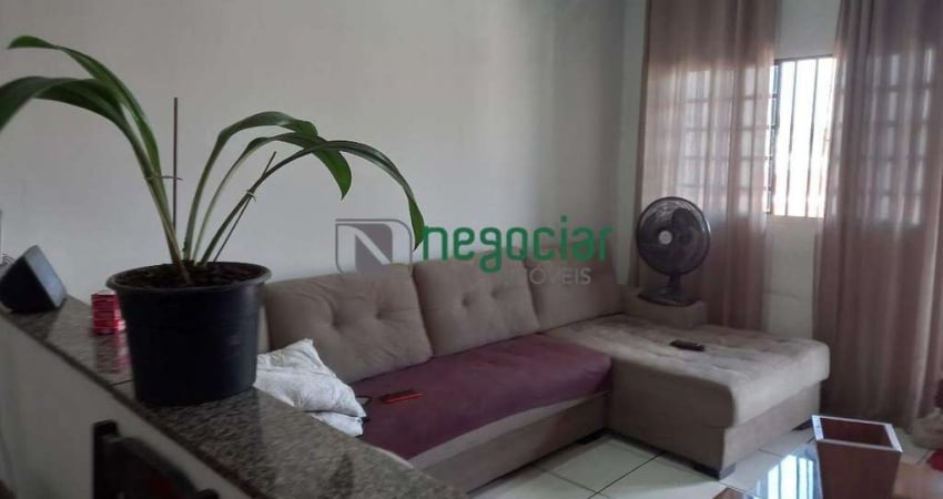 DUAS CASAS INDEPENDENTES EM UM LOTE