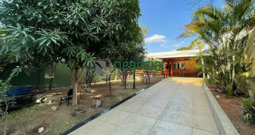 Casa 4 quartos no bairro Jardim das Alterosas 1ª Seção