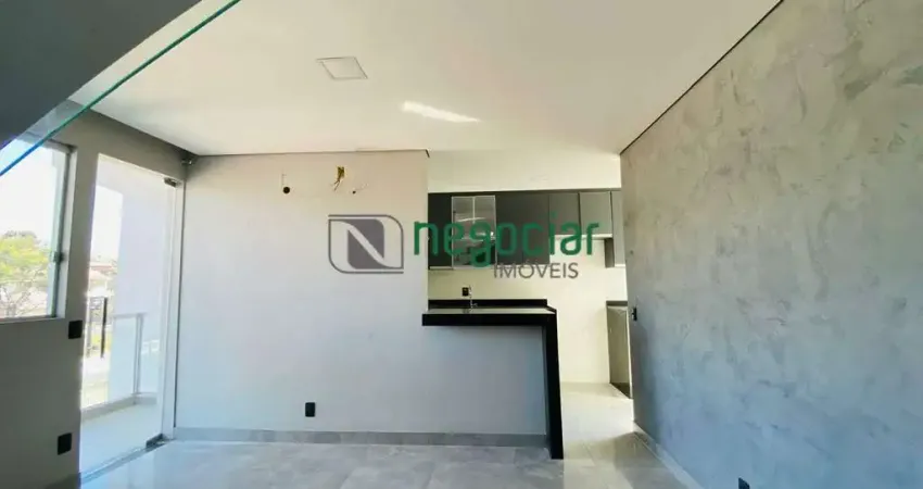 Casa com 3 quartos para alugar na Avenida Manhuaçu, Nossa Senhora de Fátima, Betim