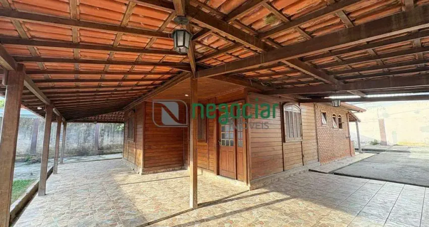 Casa com 3 quartos para alugar na Benedito Pereira da Fonseca, Ingá, Betim