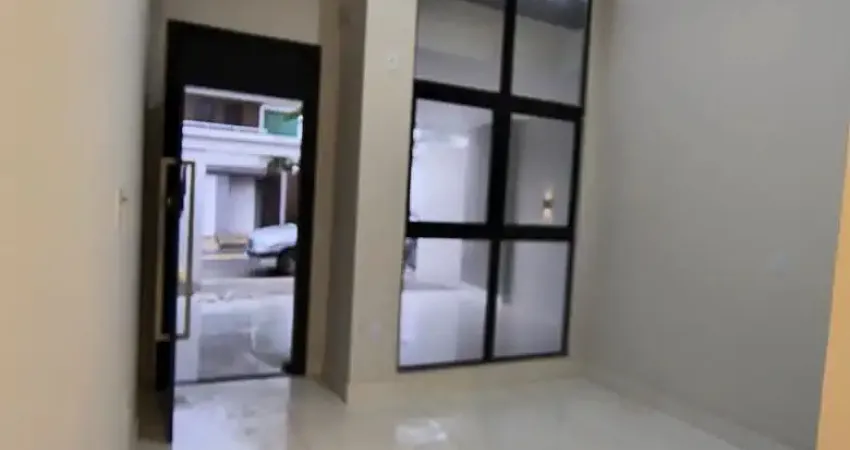 Casa com 3 quartos à venda no Vale das Palmeiras, Macaé 