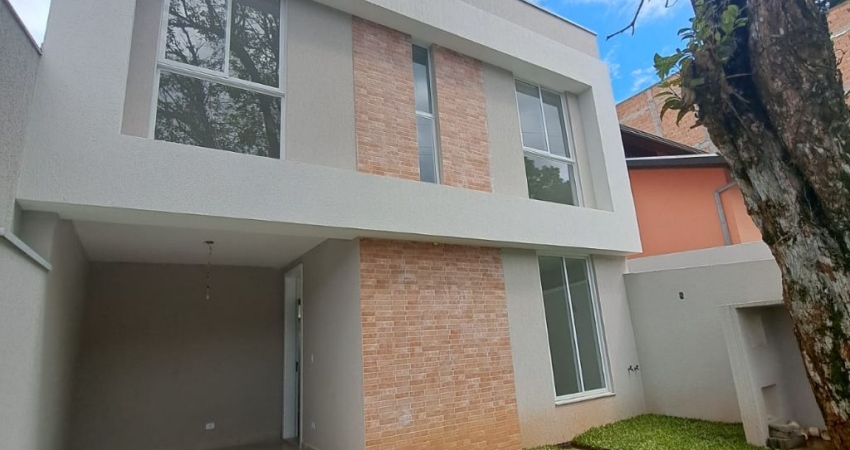 Lindo sobrabo em condomínio no Barreirinha