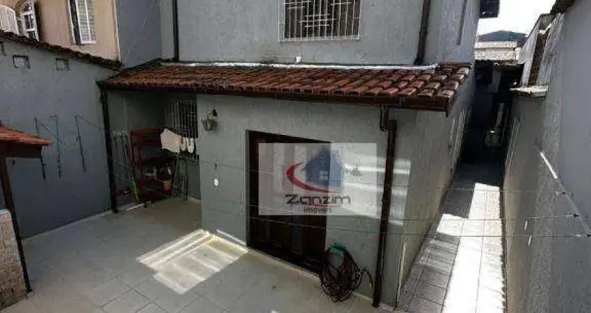 Casa com 3 dormitórios à venda, 230 m² por R$ 980.000,00 - Parque Terra Nova - São Bernardo do Campo/SP