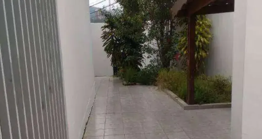 Casa com 2 dormitórios para alugar, 110 m² por R$ 3.730,00/mês - Jardim Lauro Gomes - São Bernardo do Campo/SP