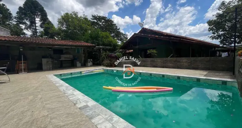 Chácara com 3 dormitórios ( 1 Suíte ) à venda, 850 m² por R$ 899.000 - Canedos - Piracaia/SP