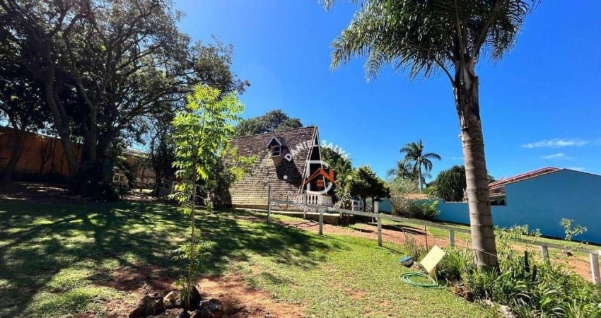 Chácara com 2 dormitórios à venda, 1670 m² por R$ 599.000,00 - Condomínio Santa Maria do Laranjal - Atibaia/SP