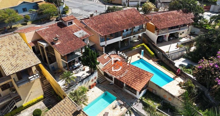 Casa com 5 dormitórios à venda, 260 m² por R$ 1.999.000,00 - Jardim Paulista - Atibaia/SP
