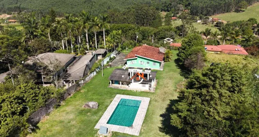Chácara com 4 dormitórios (04 suítes)  à venda, 5000 m² por R$ 790.000 - Nazaré Paulista - Nazaré Paulista/SP