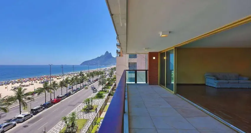 O endereço é na orla de Ipanema. O estilo? Totalmente seu.