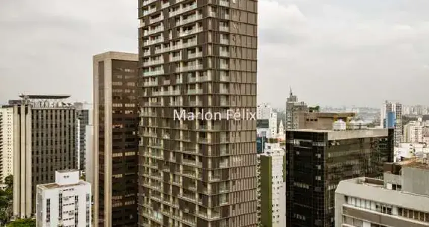 Apartamento à venda  Alto Padrão com Praça Privativa entre Faria Lima e Rua dos Pinheiros 230 m² 3 suítes, 3 vagas e depósito