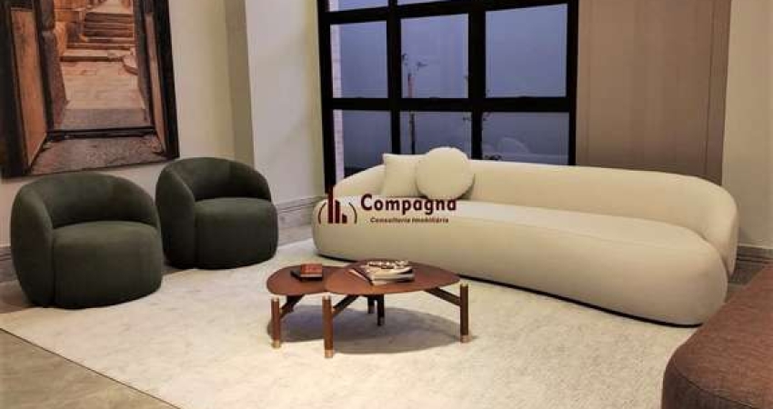Excelente apartamento 2 dormitórios semi mobiliado no Mont`t Serrat
