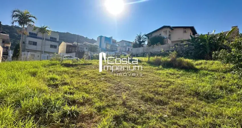 Terreno à venda na Rua Maçarico, --, Ariribá, Balneário Camboriú