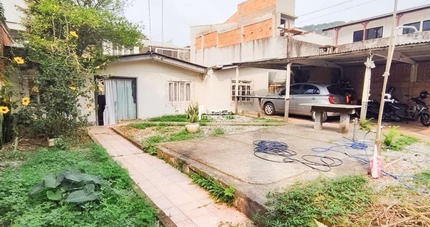 Terreno à Venda no bairro Nações em Balneário Camboriú/SC