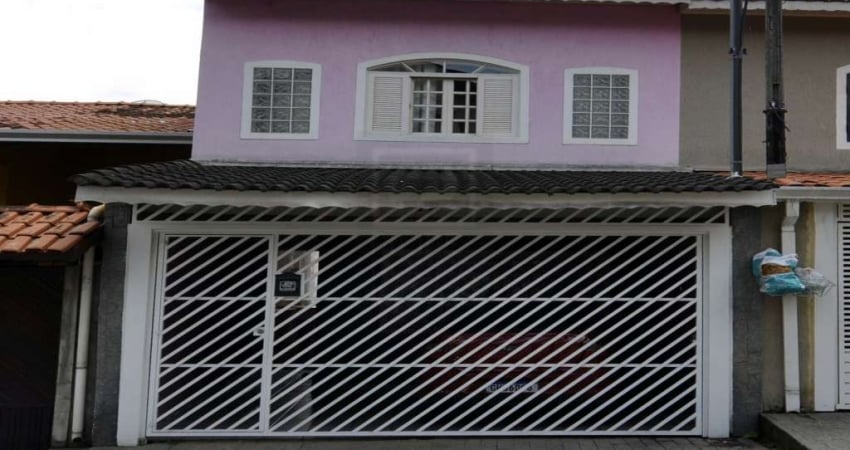 Linda Casa tipo sobrado 3 quartos 2 vagas à Venda no Jardim Rainha, Próxima ao Centro de Itapevi Aceita financiamento pela CAIXA