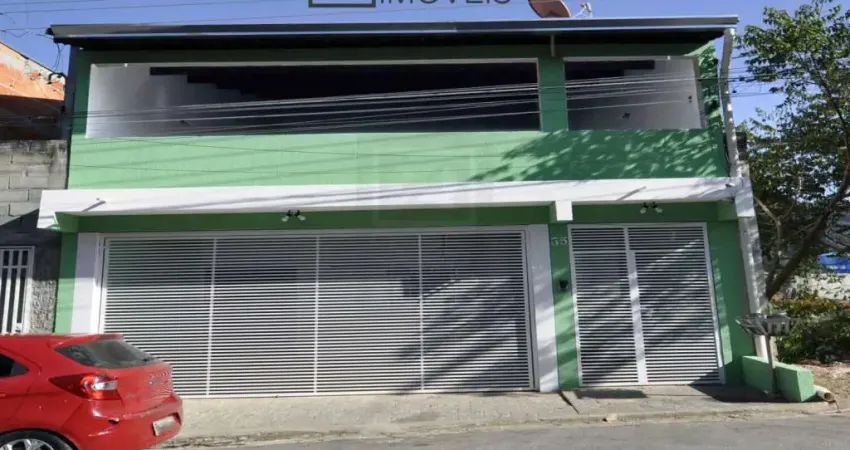 Maravilhosa Casa com 3 quartos com Amplo Salão de Festas no Residencial das Flores em Itapevi