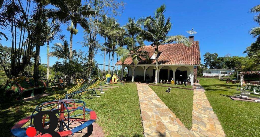 Chácara / sítio com 4 quartos à venda na Estrada dos Índios, Jardim das Cerejeiras, Arujá