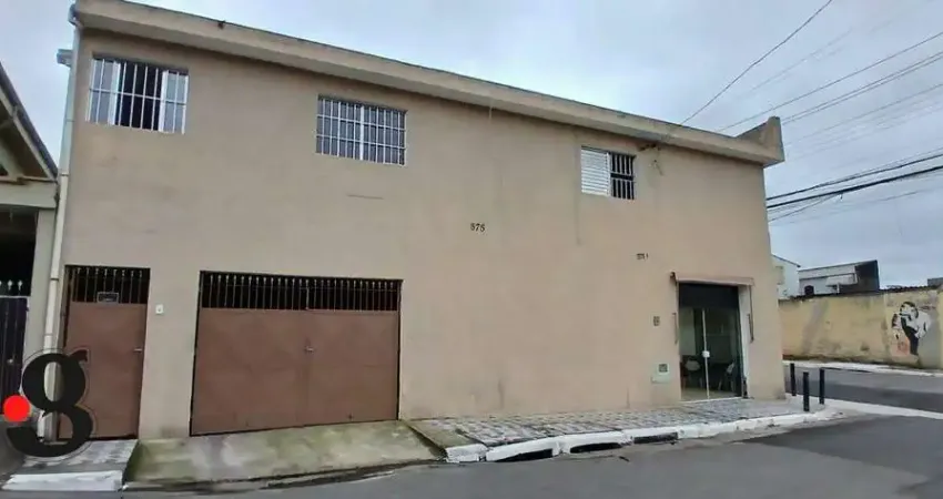 Casa com 2 quartos para alugar na Avenida Deocleciano Alves Pereira, Vila Rosária, São Paulo
