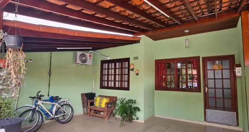 Excelente Casa de 3 Quartos com Suíte à Venda no Condomínio Beija-Flor, Cosmorama, Mesquita/RJ