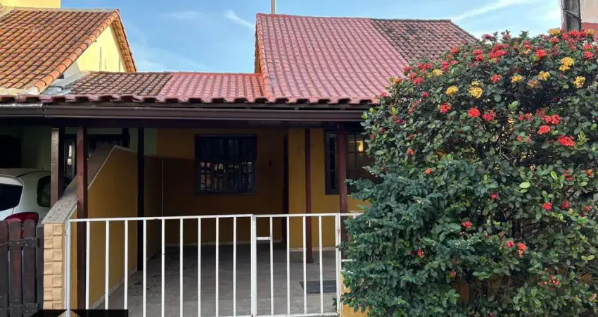 Casa em condomínio fechado com 2 quartos para alugar na Rua Cosmorama, 700, Cosmorama, Mesquita
