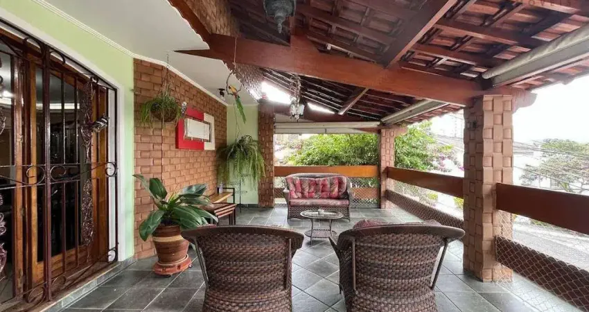 Casa com 3 quartos à venda na Avenida São Bento, 253, Vila Galvão, Guarulhos