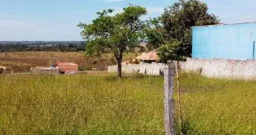 Terreno a venda 1000m2  em Quadra-SP Km 196