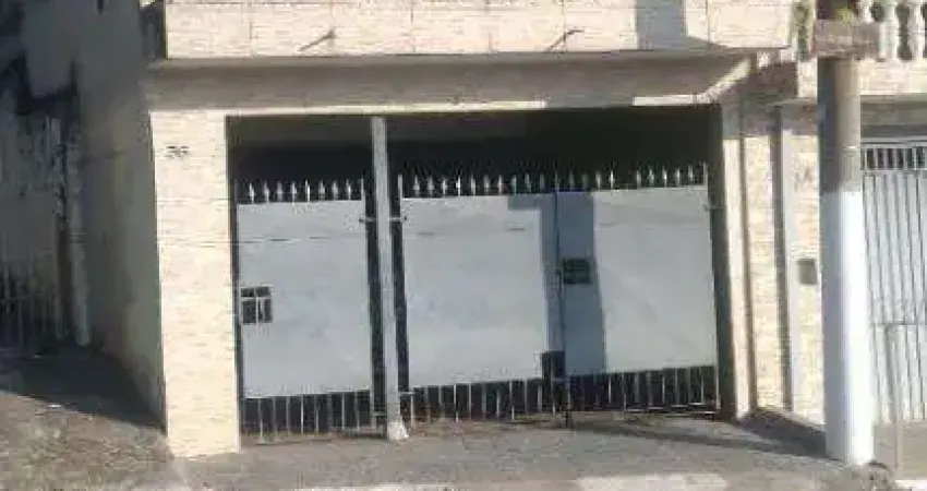 Sobrado a venda em Umuarama, Osasco | 2 dormitorios, suite, 3 garagens