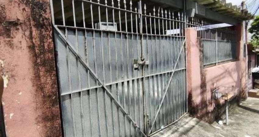 Casa a venda em Umuarama, Osasco - 4 dormitorios e quintal espacoso!