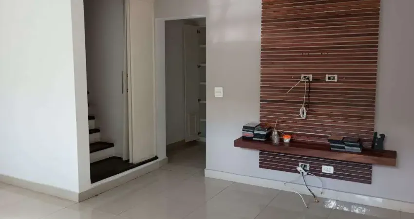 Casa de luxo em condominio com 3 suites na Vila Sao Francisco - Sao Paulo