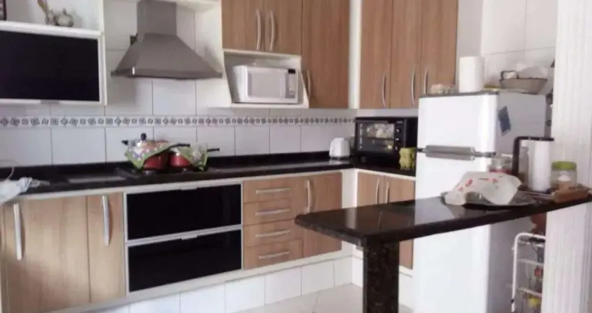 Casa a venda no bairro Adalgisa, Osasco: 3 dormitorios, 1 suite, 8 garagens