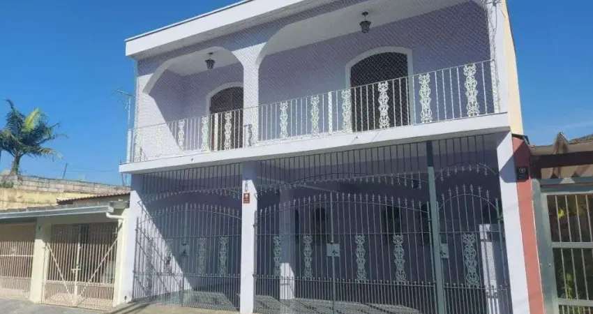 Casa a venda no Jardim D&amp;#39;Abril, Osasco: 4 dormitorios, churrasqueira e varanda!