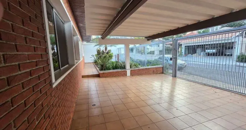 Casa padrao a venda no Parque Continental, Osasco - 4 dormitorios e amplo quintal