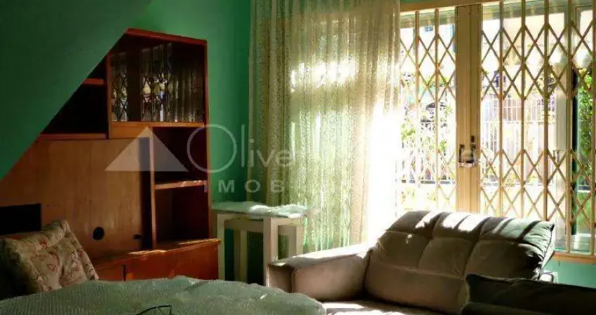 Casa sobrado de 3 dormitorios na Vila dos Remedios, Osasco