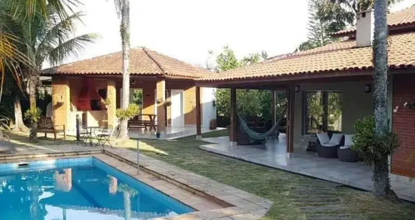 Casa em condomínio fechado com 5 quartos à venda no Granja Viana, Cotia 