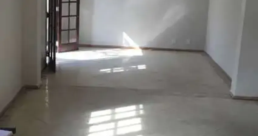 Casa a venda no Parque Continental, Sao Paulo: 3 dormitorios, churrasqueira!