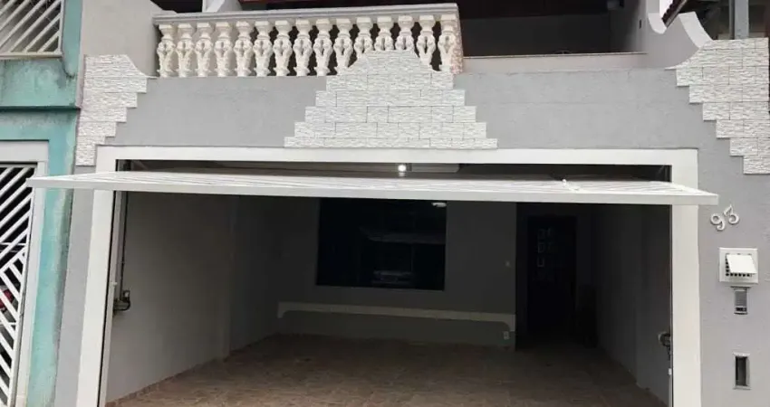 Casa com 3 quartos para alugar no Parque Continental, São Paulo