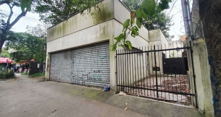Casa Comercial a venda no Butanta com 500 m2 de area total.