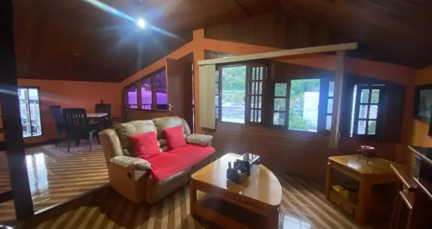 Sobrado com 2 quartos à venda no bairro bela vista em nova friburgo