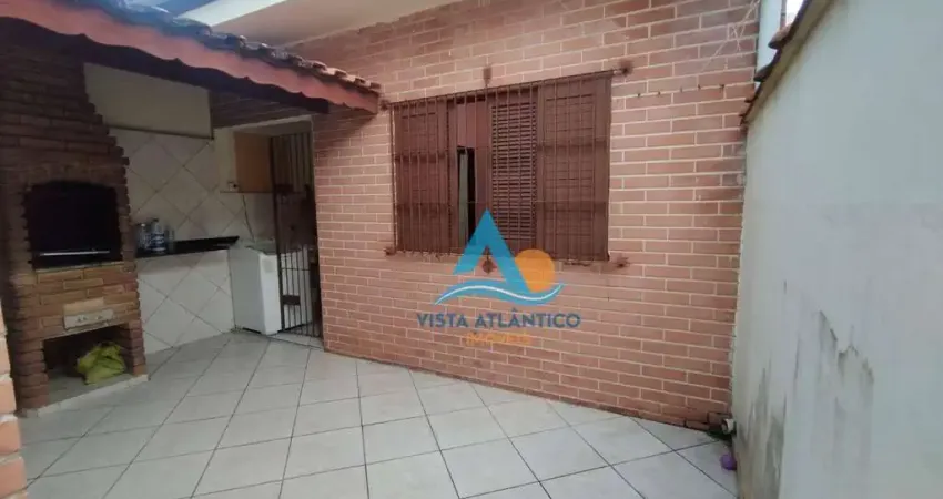 Casa com 2 dormitórios à venda, 75 m² por R$ 346.000 - Mirim - Praia Grande/SP