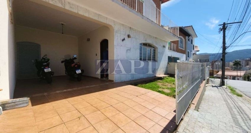 Casa com 3 quartos à venda no Santa Ângela, Poços de Caldas 