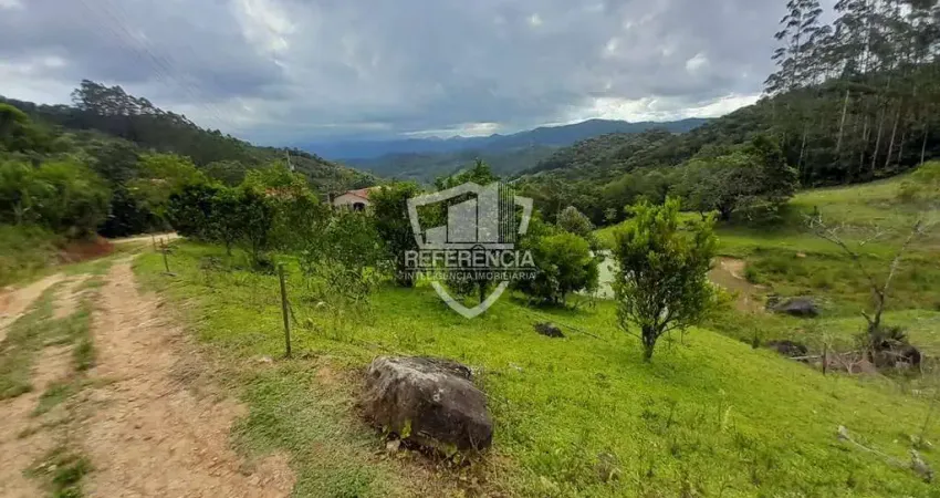 Terreno à venda no Centro, Águas Mornas 
