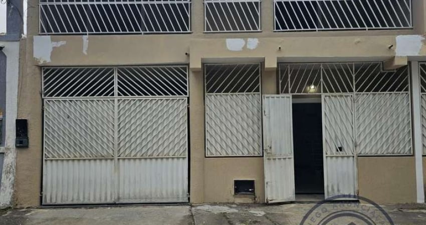 Casa para Locação em Lauro de Freitas, Centro, 2 dormitórios, 2 suítes, 1 banheiro, 1 vaga