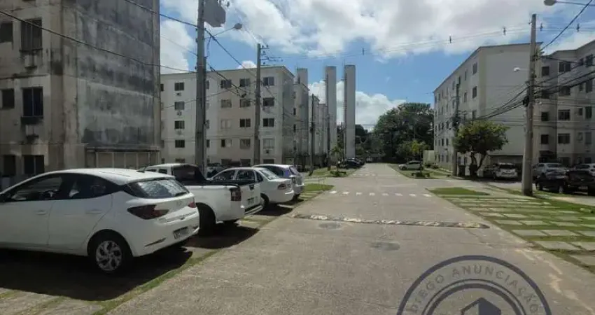 Apartamento para Venda em Lauro de Freitas, Caji, 2 dormitórios, 1 banheiro, 1 vaga