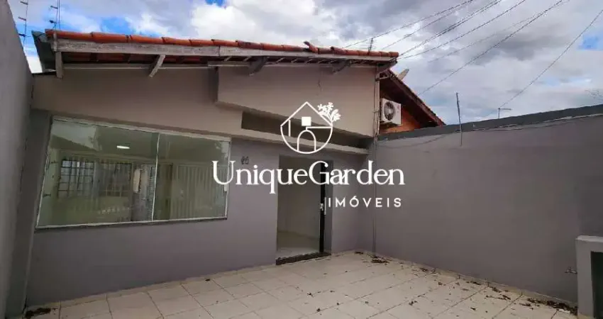 Casa à venda em São José dos Campos-SP, Jardim Motorama: 3 quartos, 1 sala, 1 banheiro, 2 vagas de garagem, 99,00 m² de área.