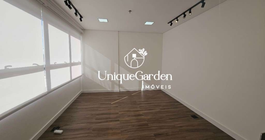Sala comercial com 1 sala para alugar na Rua Tiradentes, 299, Centro, Jacareí