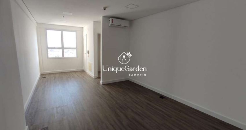 Sala comercial com 1 sala para alugar na Rua Tiradentes, 299, Centro, Jacareí
