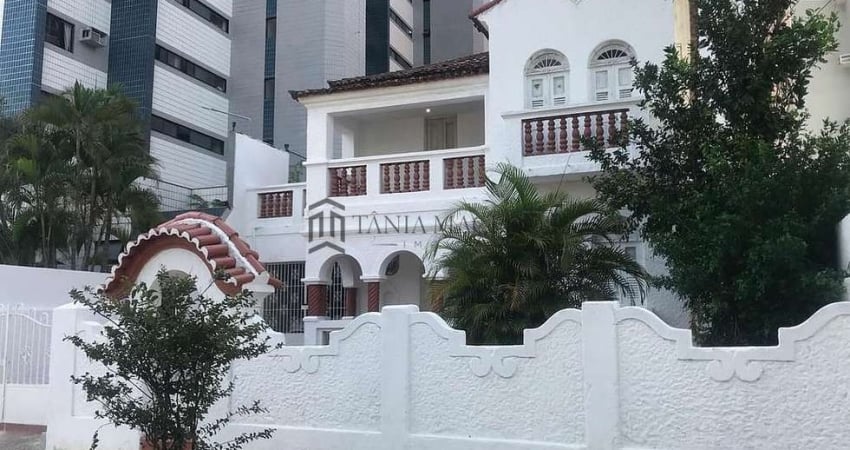 Casa Comercial na Rua Amapá com 450m²,com 5 quartos e 3 vagas, Aflitos - Recife/Pernambuco