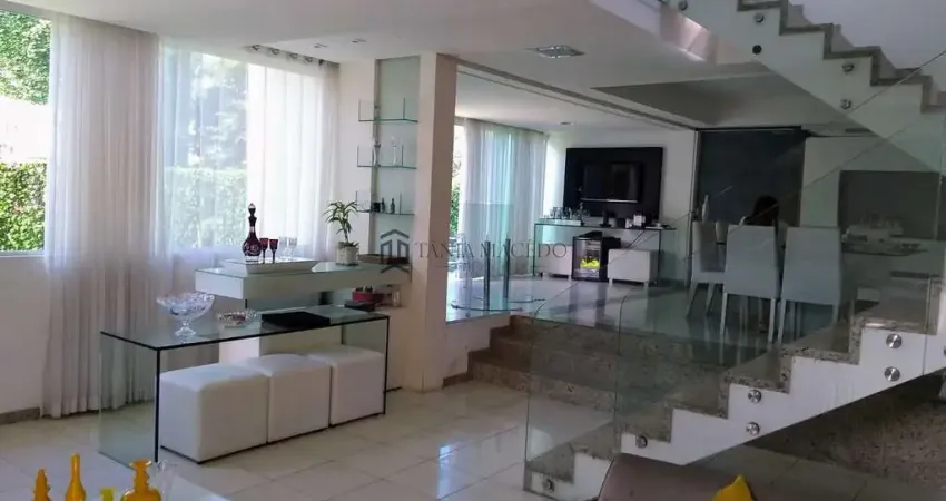 Casa à venda no Largo do Poço da Panela  com 273m2 de área útil e 4 quartos sendo 4 suítes, Recife,