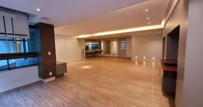 Apartamento à venda,com 205m², Varanda Integrada Sala 3 ambientes 3 Suítes, Tamarineira, Recife, PE