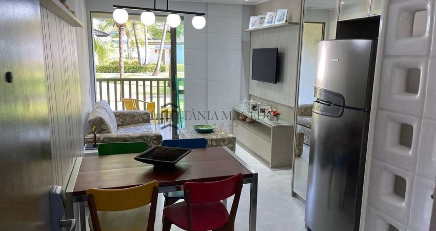Flat à venda com 46m², varanda, quarto, sala, cozinha, Com vista para as piscinas e próximo à praia